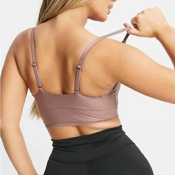 Nike Yoga Indy Luxe Light Support Padded Sports Bra With Lace Size XL Pink Blush - Picture 2 of 9